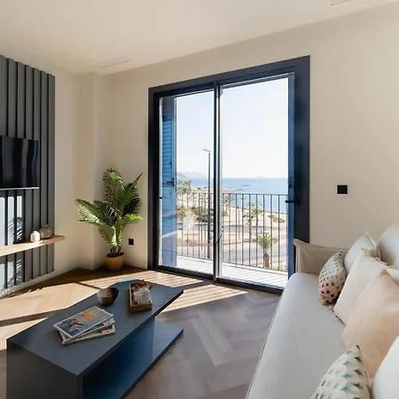 Niu Line Apartment