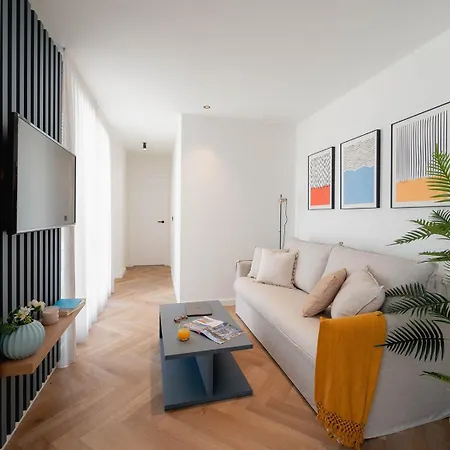 Niu Line - Be Line Group Apartman